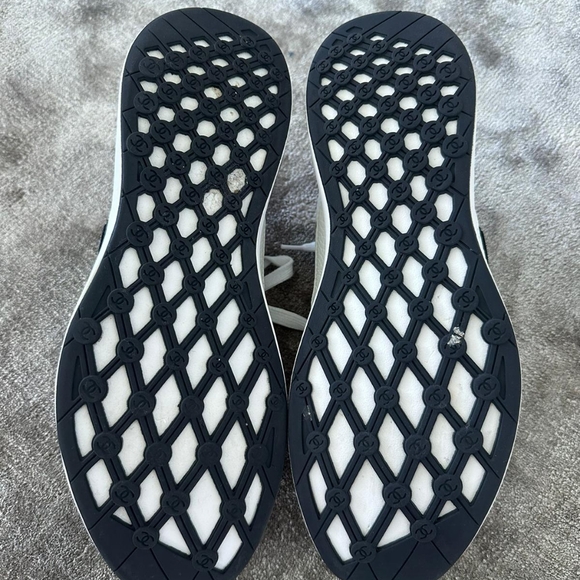 Chanel Leather And Meshed Runners in Black & White Size 43. - Picture 7 of 7